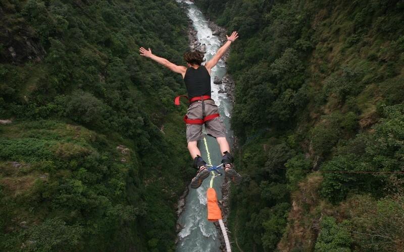 Bunge jumping Nepal