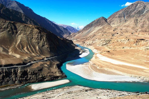 How Difficult Is the Makalu Base Camp Trek?